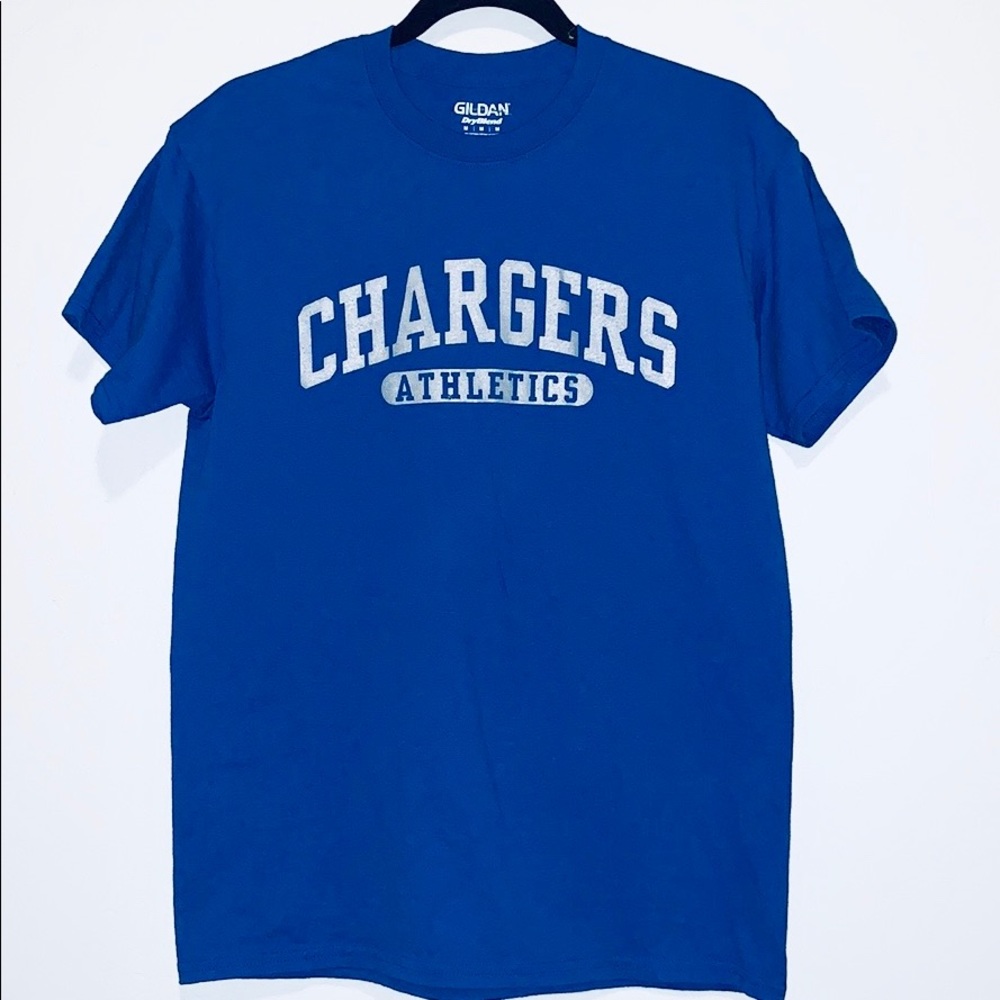 3 FOR $20 🛍- Gildan- CHARGERS - T Shirt- Size M